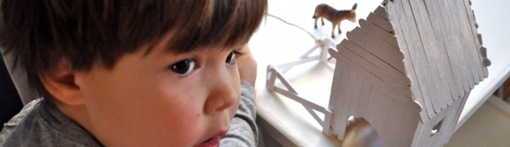 DIY Fun: Popsicle Stick Farm House