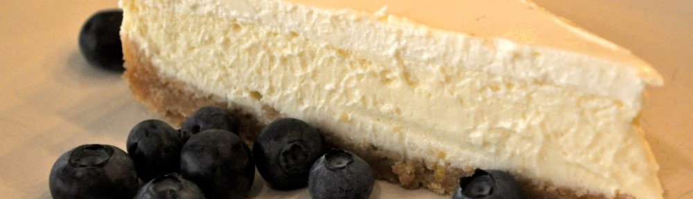 Yummy Stuff: Cheesecake with Lemon and Sour Cream