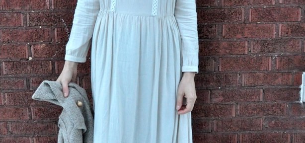 Dress That Mama: White