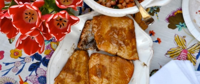 Weekend Shenanigans: A Feast With Friends