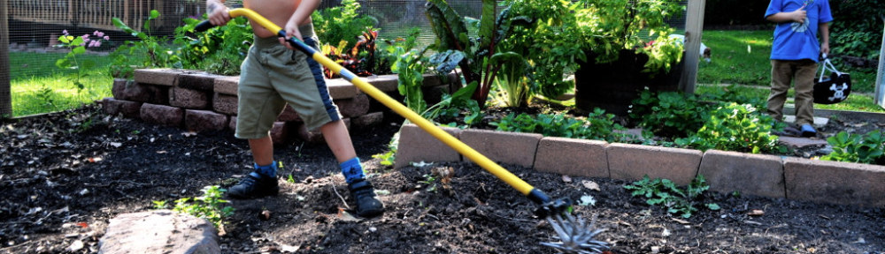 Introducing Kids to Gardening