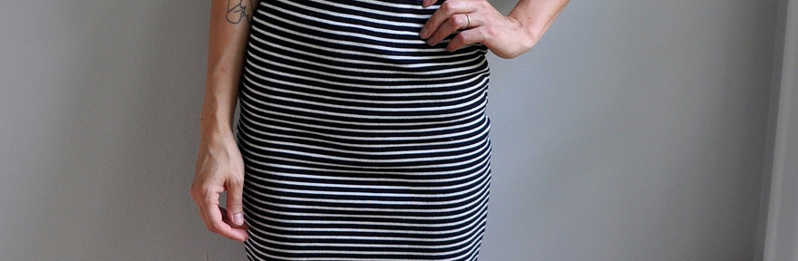 Dress That Mama Challenge, Day 18: Nude, Black, & White