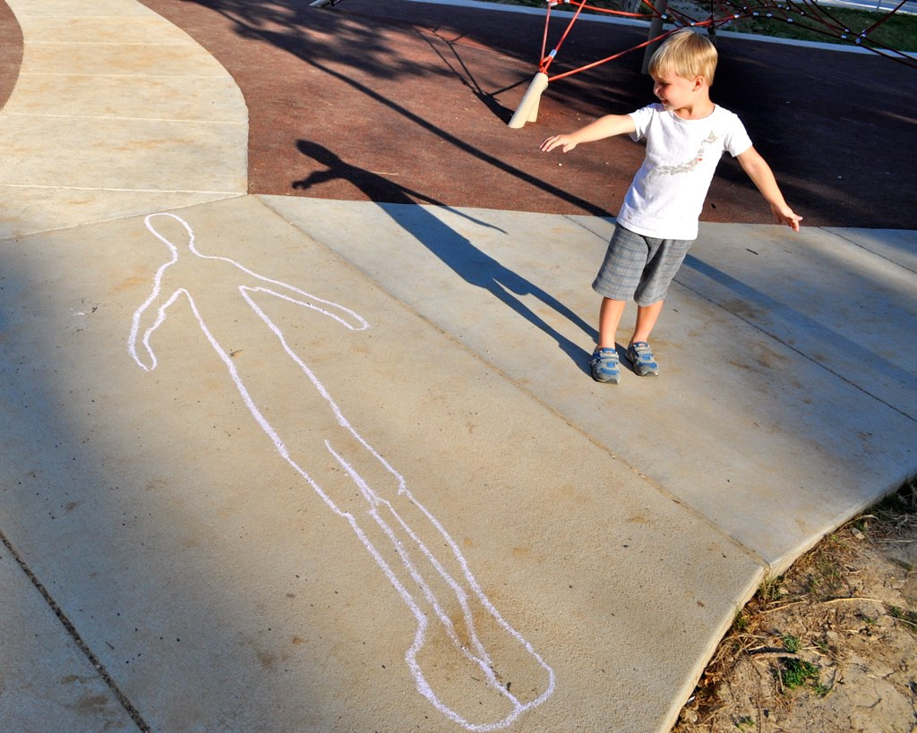 DIY Fun: Shadow People