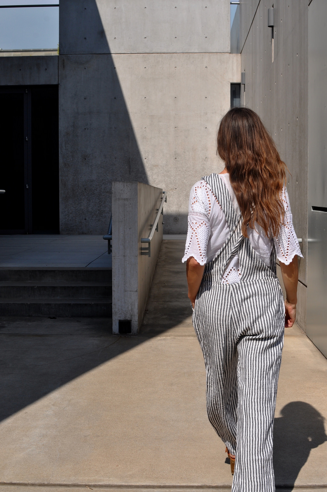 Dress That Mama: Stripes and Lace